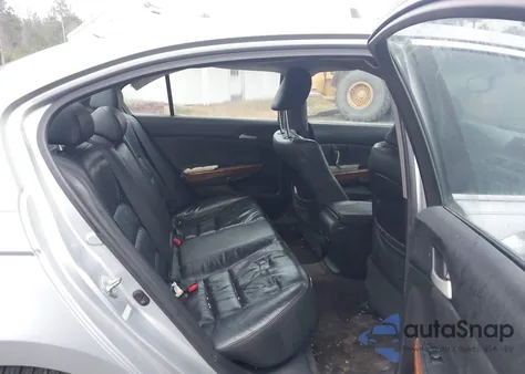 2011 Honda Accord 2.4 Ex-L z USA, uszkodzony, nr VIN 1HGCP2F85BA009115